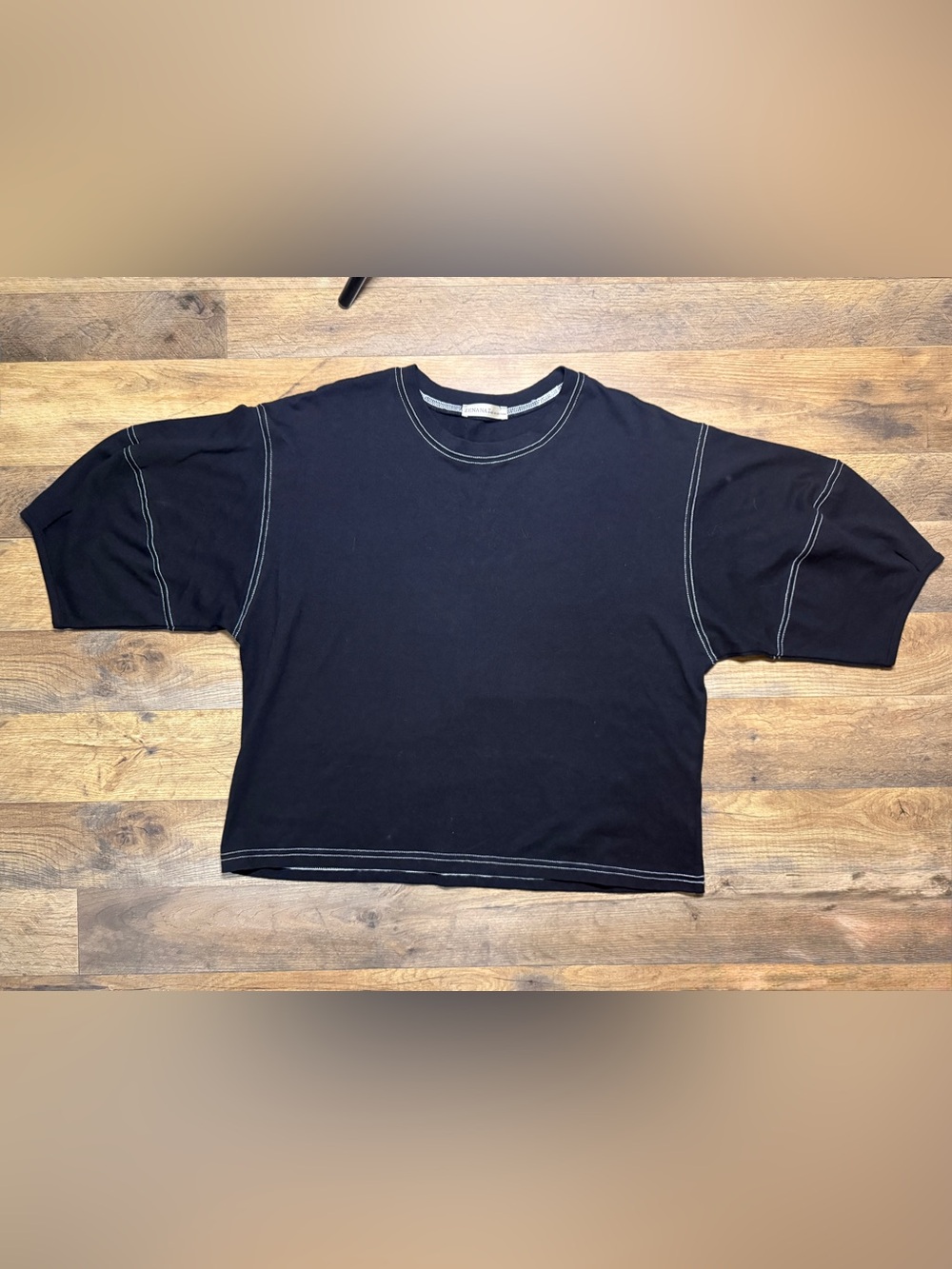 Zenana Contrast Stitch Boxy Tee Medium Black Exposed Seam Short Sleeve Crop Top